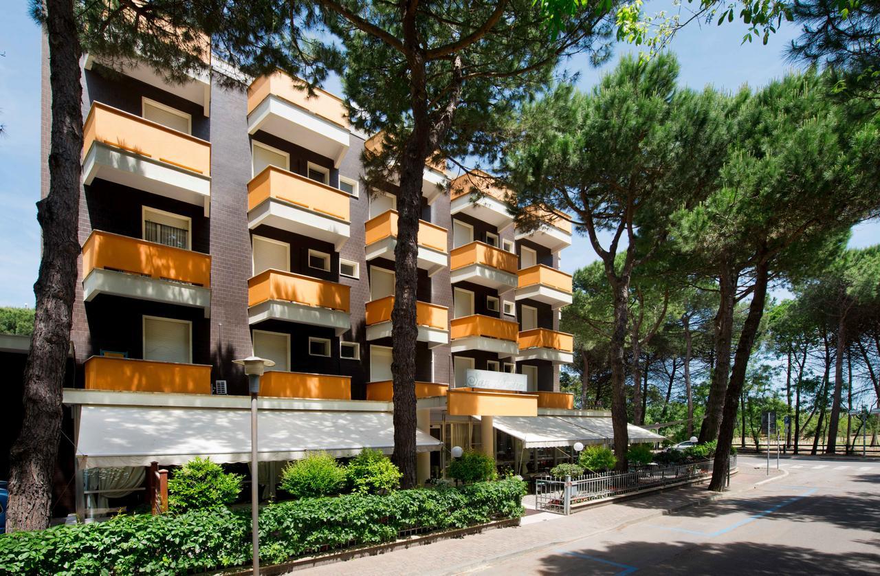 Hotel San Pietro Cervia Exterior foto